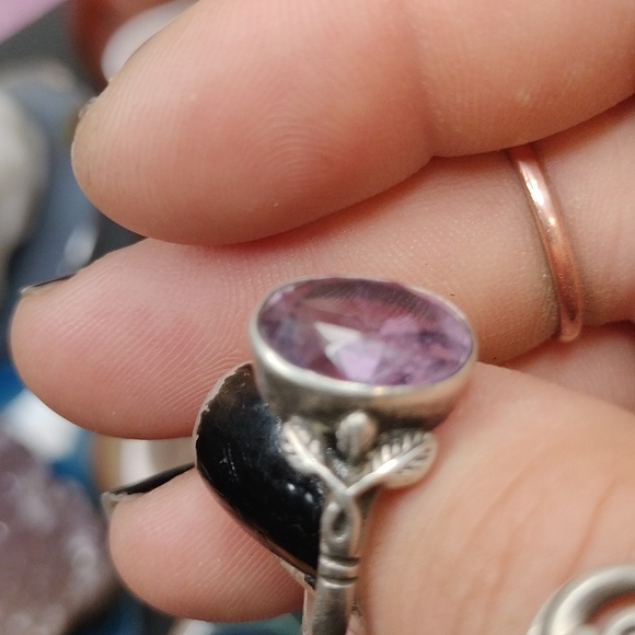 Amethyst Ring - Picture 5 of 6